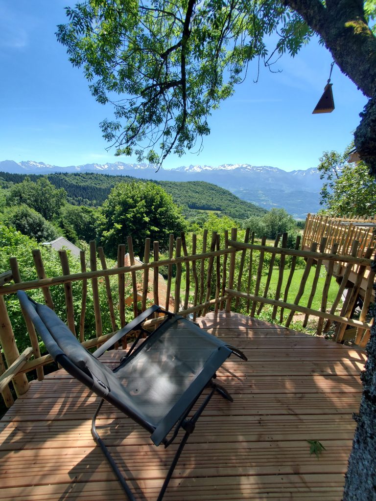 Une cabane sur le Plateau-des-Petites-Roches