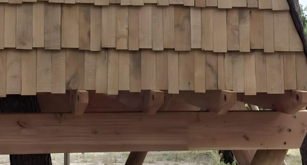 Une cabane à Couteron