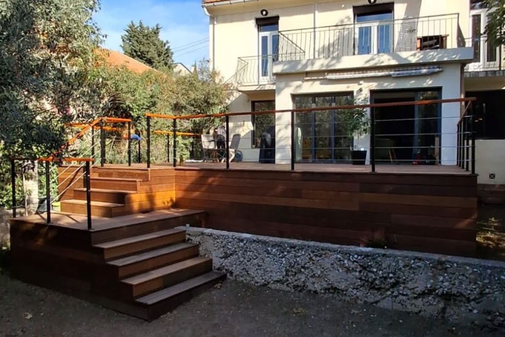 Une terrasse à Lacordaire